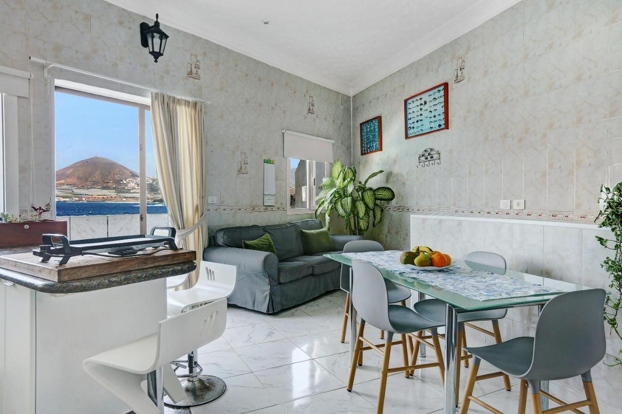 Villa Blekys House à Sardina Extérieur photo